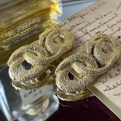 "Clips para zapatos MUSI 2"" de colección - lazos de cuerda entrelazados con textura dorada - años 80-1990" Foto 1 de 4