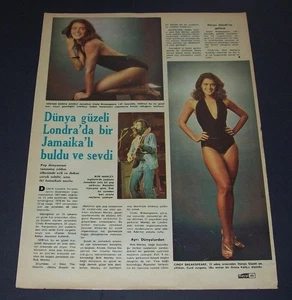 MISS WORLD 1976 -CINDY BREAKSPEARE -BOB MARLEY Turkish 1977 Magazine PINUP 44338 - Picture 1 of 1
