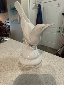 Meissen Weiss Blanc De Chine Garden Starling - Picture 1 of 7