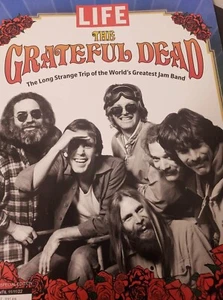 LIFE THE GRATEFUL DEAD; STRANGE TRIP WORLD'S GREATEST JAM BAND 2022 MAGAZINE NEW - Picture 1 of 3