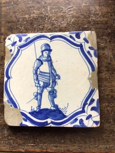 17th c Delft Blue & White Pikeman in Cuirass,may be a Rotterdam Tile. - Picture 1 of 5