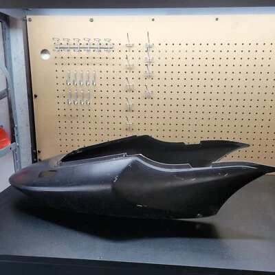 Carenagem traseira capô tampa traseira Honda CBR600 F4 1999-2000 ZXMT  - Imagem 1 de 4