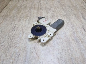 TOYOTA AVENSIS Estate T25 Fensterhebermotor vorne links 0130822031 2.0 30105871 - Bild 1 von 7