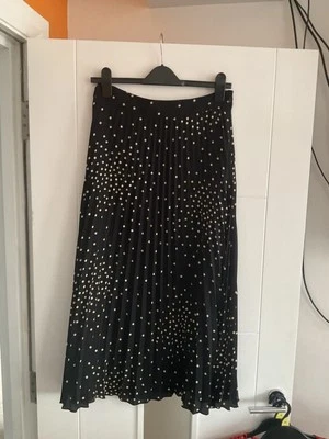 Black And White Spotted Warehouse Fully Lined Pleated Skirt, Below Knee UK 10 - Image 1 of 4