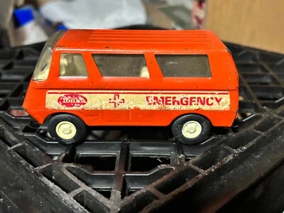 Tiny Tonka Orange Medic / Ambulance Van - Image 1 of 4