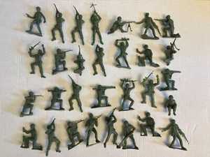 Lot #5 - Diverse WWII Militär Armee Soldaten Figuren Spielzeug - Marx Style Figuren - Bild 1 von 1