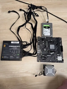 Motherboard And CPU Combo. With 850W Power supply And 1TB Seagate Hard drive. - Afbeelding 1 van 5