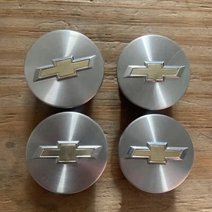 4 OEM 13-24 Chevrolet Malibu 13-20 Impala 15-19 Cruze 18-24 Equinox Center Caps - Picture 1 of 7