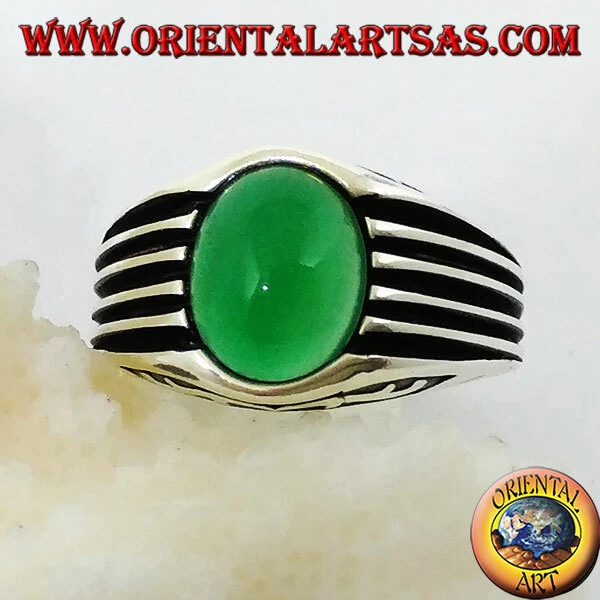 Anello in argento 925 ‰ con agata verde a cabochon ovale e righi sui lati - Immagine 1 di 1