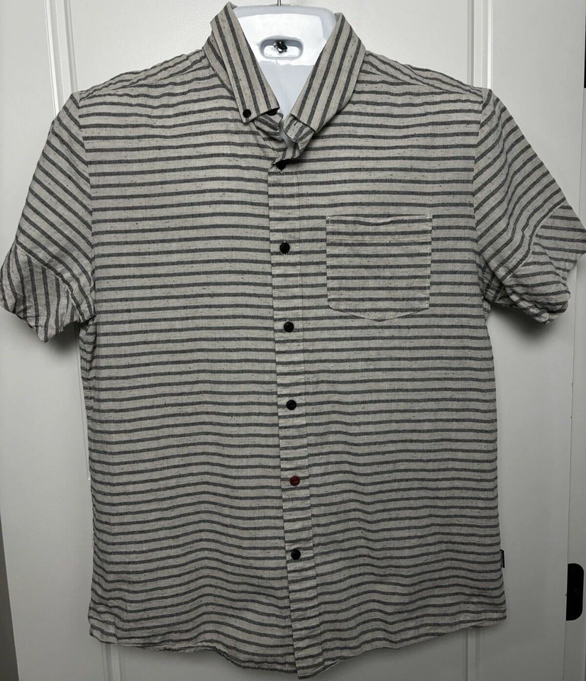 Volcom Modern Fit Button Down Short Sleeve Striped Shirt- Men's Large - Image 1 of 4