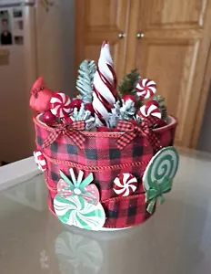 Pretty Christmas decor ( handmade) 4.5" tall 18" around and with a free Shipping - Picture 1 of 3