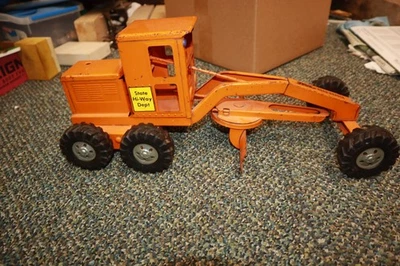 Tractor niveladora de carretera vintage Orange Tonka State Highway departamento de carreteras Foto 1 de 4