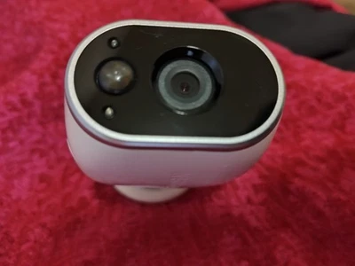 Netgear Arlo VMC3030 Indoor/Outdoor Security Camera - White - w/Magnet Mount - Image 1 of 4