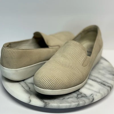 Fit Flops Shoes Woman's 9 Tan F-Pop Skate Perforated Nubuck Leather Comfort - Image 1 of 4