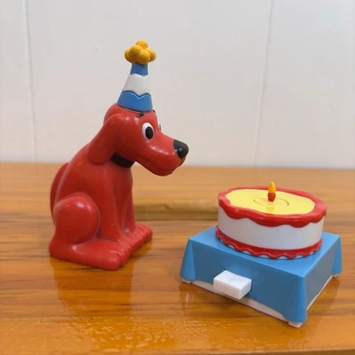 Vintage 2001 CLIFFORD The Big Red Dog Cake Topper and Little Birthday Cake 2pc - Image 1 of 4