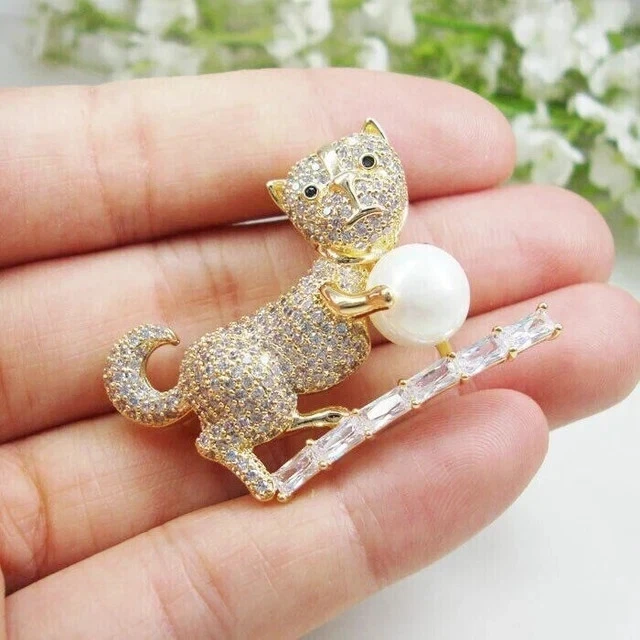 2Ct Round Real Moissanite Dog Play Ball Brooch Pin 14K Yellow Gold Silver Plated - Image 1 of 4