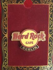 HRC Hard Rock Cafe Berlin Logo New Style Oval Holo 4LC OVP