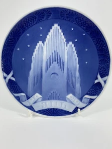 1929 ROYAL COPENHAGEN CHRISTMAS OLD PLATE WEST FRONT - Picture 1 of 12