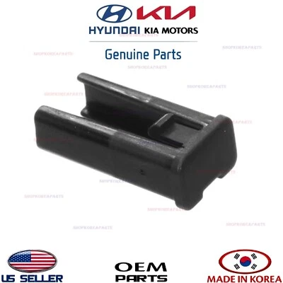 Tampa de botão de liberação de trava de câmbio genuína ⭐OEM⭐ Kia Optima 2011-2015 84658-2T000VA - Imagem 1 de 4