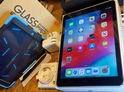 Apple iPad Air 1st gen (16gb) Wi-Fi (A1474) 9.7in/ Space Grey {iOS12} JAILBREAK - Image 1 of 4