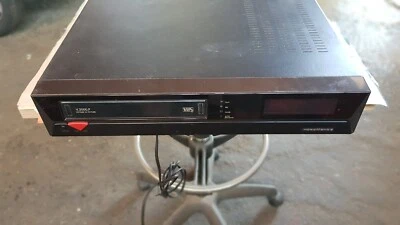 Videoregistratore a cassette Nordmende V2000P - Immagine 1 di 4
