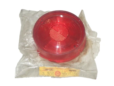 Lente de lanterna traseira AMC Rambler American NOS OEM 3205352 FRETE GRÁTIS - Imagem 1 de 4