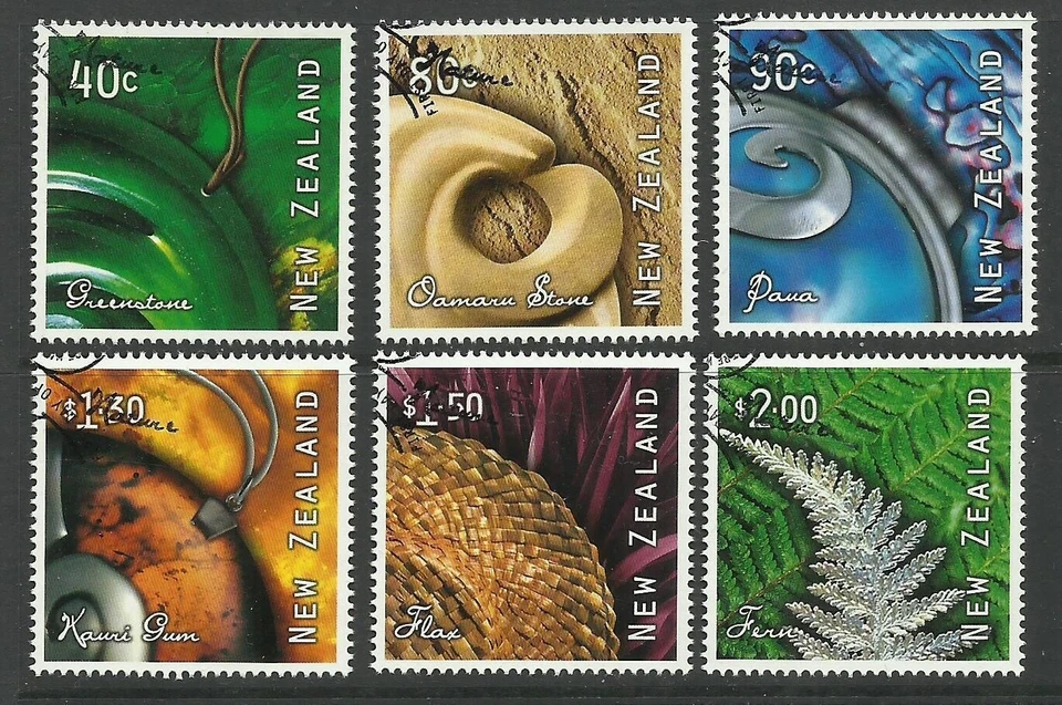 NEW ZEALAND - 2001 ART FROM NATURE - CTO - S#1708/1713 - E 596 - Image 1 of 1