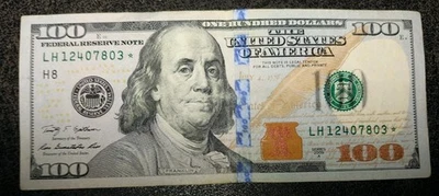 2009 SERIES A $100 Dollar Bill Federal Reserve ☆ Star Note LH 12407803☆ - Image 1 of 3