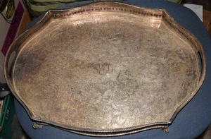 WA SHEFFIELD SILVER PLATE OVER COPPER FOOTED GALLERY OVAL FLUTED SERVING TRAY - Picture 1 of 8