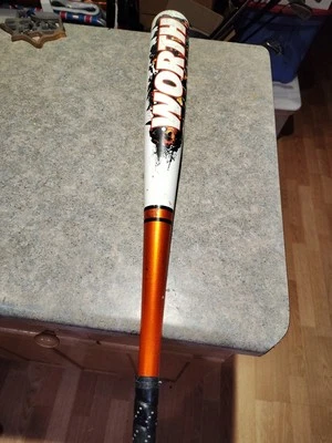 Béisbol Worth Toxic Prodigy aleación de litio ABPBC 32 pulgadas 29 oz. Foto 1 de 4