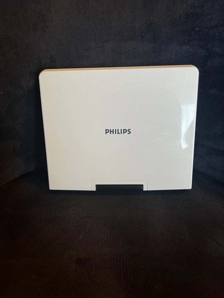 NIFTY Philips Portable DVD Player / iPod Dock DCP750/37   FUN Vintage GADGET - Image 1 of 4