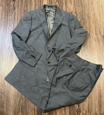 Armani Collezioni Suit Size 42 Trousers Sz 33 Gray Herringbone - Image 1 of 4