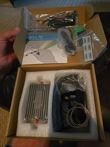 SureCall M2M 4G LTE AT&T Data Signal Booster - SC-SoloAI-15 - Photo 1 sur 5