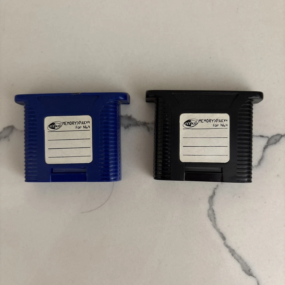 Mando Nintendo 64 Pak Nyko N64 x2 - Negro y Azul Foto 1 de 2