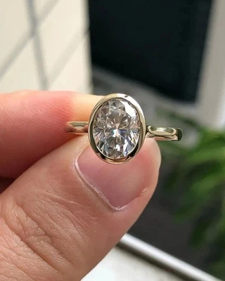 1.50 Ct Oval Cut IGI Certified D VVS2 Lab Grown Diamond Ring 14K Yellow Gold - Image 1 of 4