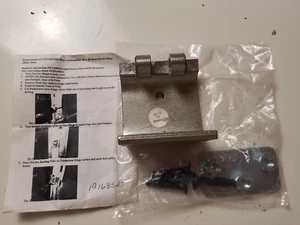 OEM GM 19168524 Hinge, Door - Picture 1 of 12