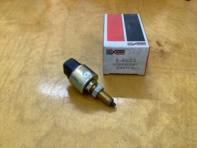 1985-1991 ACURA,CHRYSLER,GM,HONDA,ISUZU,MITSUBISHI STOPLIGHT SWITCH; BWD# S6023 Foto 1 de 3