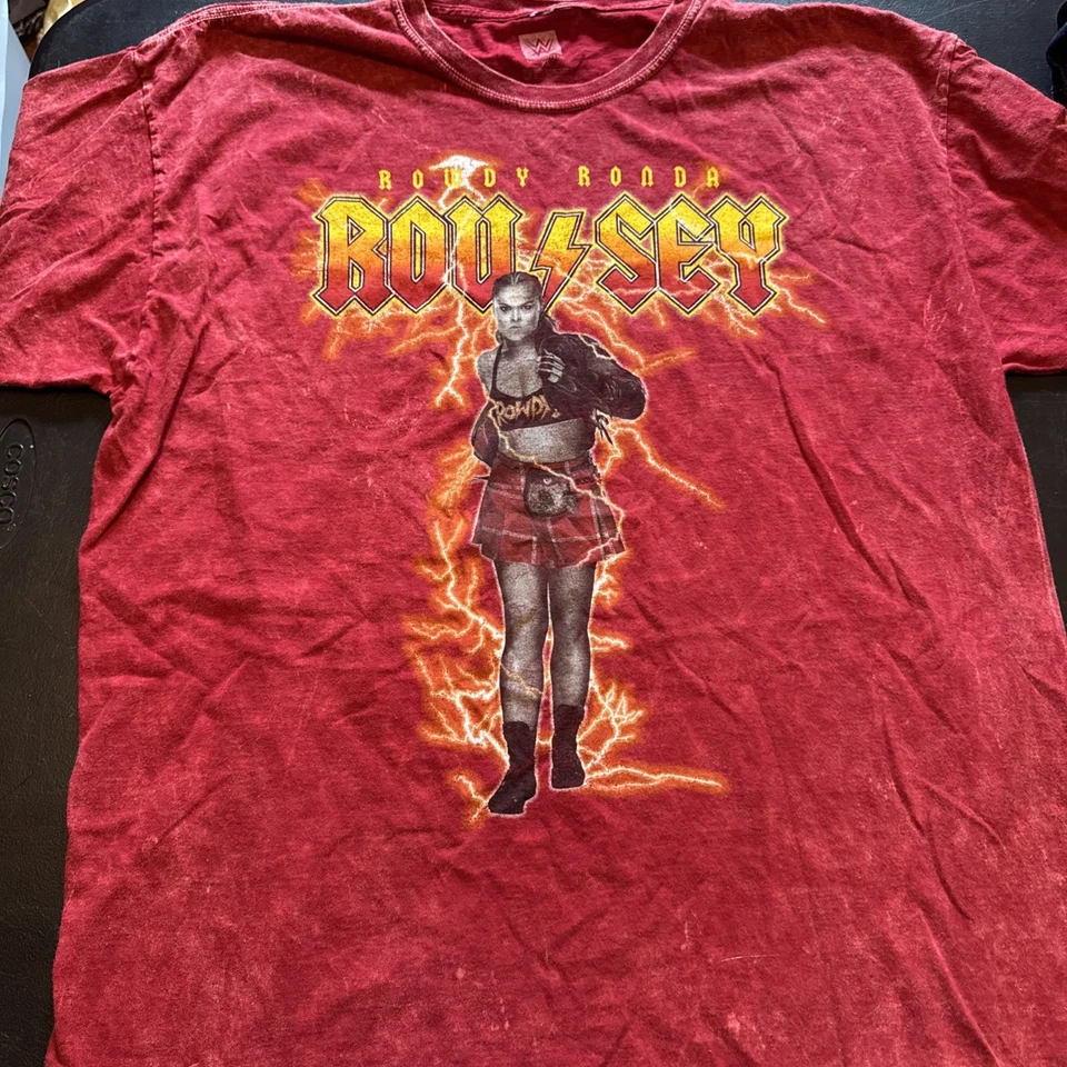 Rowdy Ronda Rousey WWE Authentic Red T-Shirt Mens Size Medium XL - Image 1 of 4