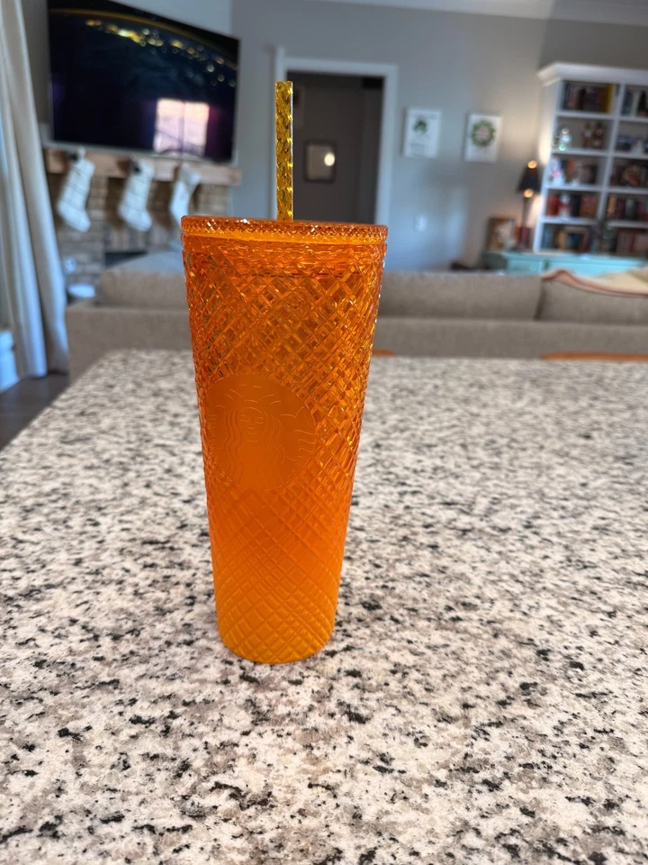 Vaso plástico Starbucks naranja ombre 20oz con tapa y pajita Foto 1 de 1