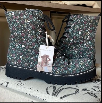 Bota de Combate Sinceramente Jules Harley Gruesa Floral Anthropologie Talla 10 Con Cordones Foto 1 de 4