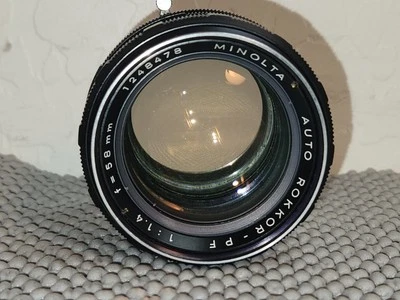 Lente Minolta Auto ROKKOR PF 58mm f/1.4 foco manual bom estado - Imagem 1 de 4