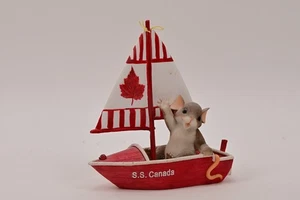 Charming Tails Sailing By To Say Hi 98/427 Mouse Canada red Boat Signed - Picture 1 of 6