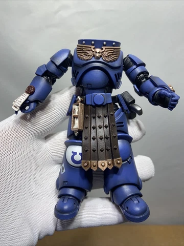JOYTOY Warhammer 40k Primaris Space Marine Ultramarines Lieutenant Body Cover
