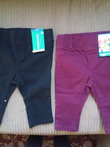 Infant Girls Pants Size 3-6 Months - Burgundy& Black, skinny Jean, New - Picture 1 of 5