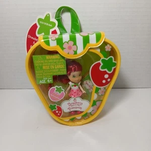 Strawberry Shortcake Purse Mini Doll Strawberry Shortcake Hasbro 2008 Scented - Foto 1 di 7