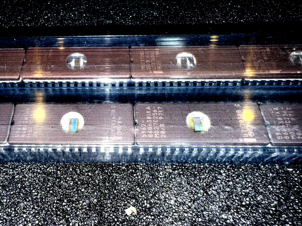 5962-8606301XA Foto 1 de 1