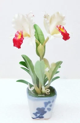 Orquídea Cattleya blanca pura miniatura hecha a mano arcilla polimérica H 1:12 stock EE. UU. Foto 1 de 4