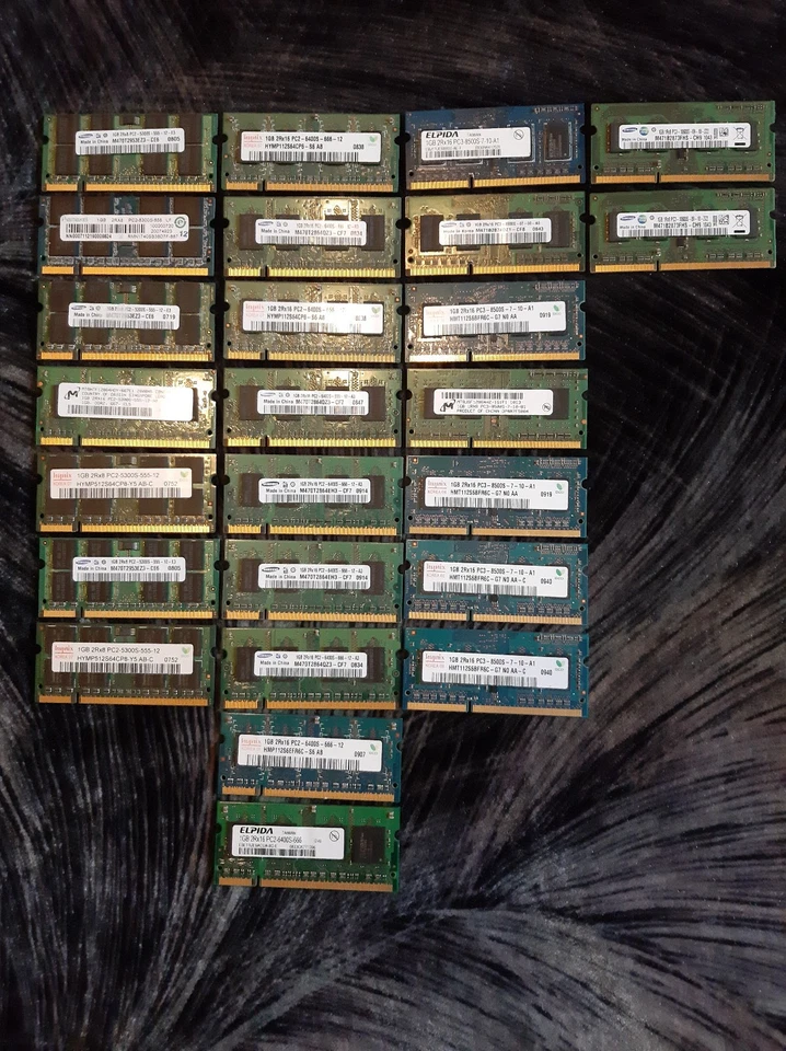 RAM DDR2 DDR3 5300S 6400S 8500S 10600S Laptop Notebook 1GB Arbeitsspeicher - Bild 1 von 1
