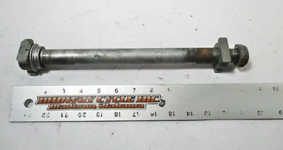 HONDA CBR900RR 后轮轴 42301-MCJ-750 CBR 900 954 RR 2002 02 03 流明 — 第 1/4 张图片