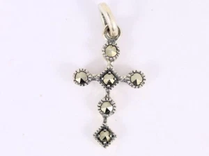 Marcasite Cross Pendant Sterling Silver Ladies Gents Stunning 925 1g ST87 - Picture 1 of 3